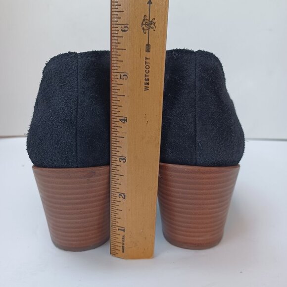 Lucky Brand Bootie Black Zeshia Perforated Suede Leather Boots Womens 9M - Picture 11 of 16